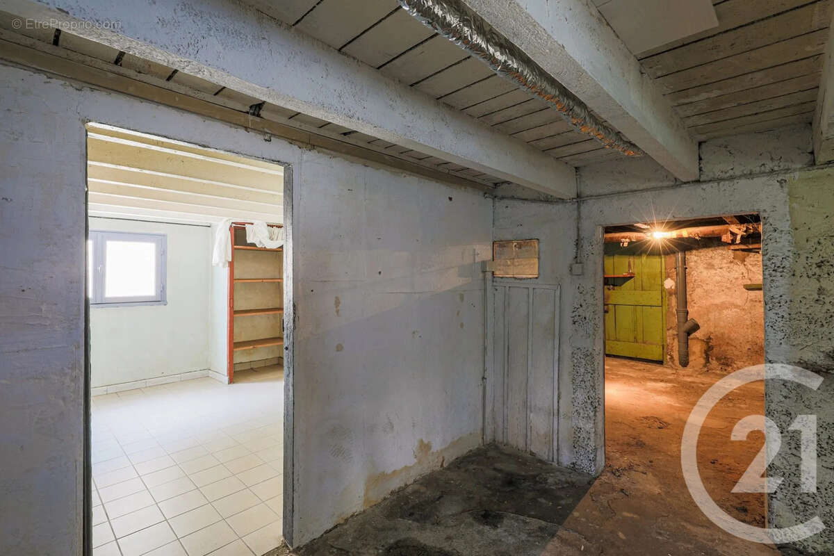 Maison à SAINT-EGREVE