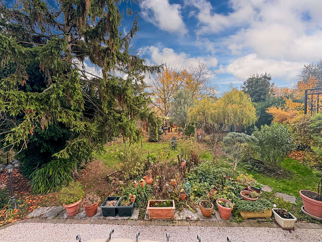 Maison à ROSNY-SOUS-BOIS