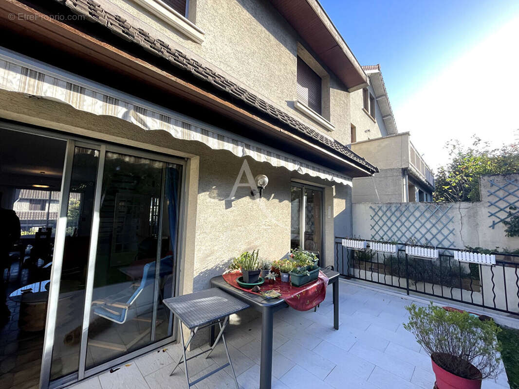 Maison à ROMAINVILLE