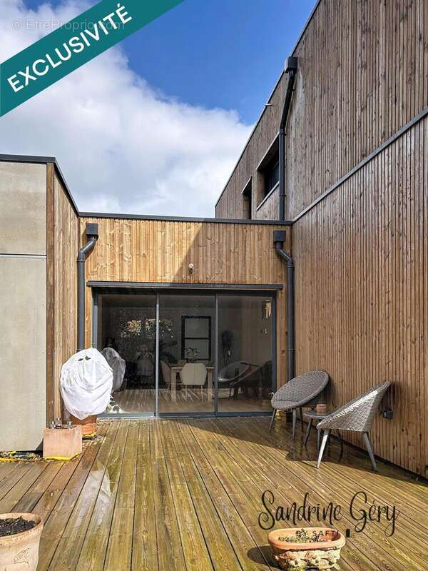 Maison 136 m² à Senonnes  - photo 2