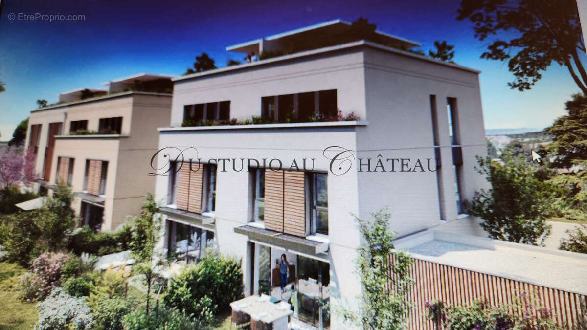 Maison de ville triplex 144m2 avec jardin et terrasse et ascenseur- 4 chambres- 1 bureau- 2 parkings sous-sol - photo 2