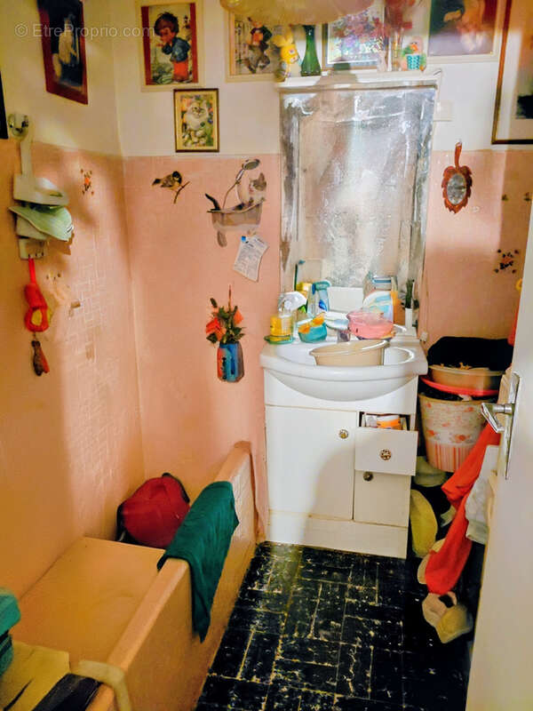 Autre à SAINT-RAPHAEL