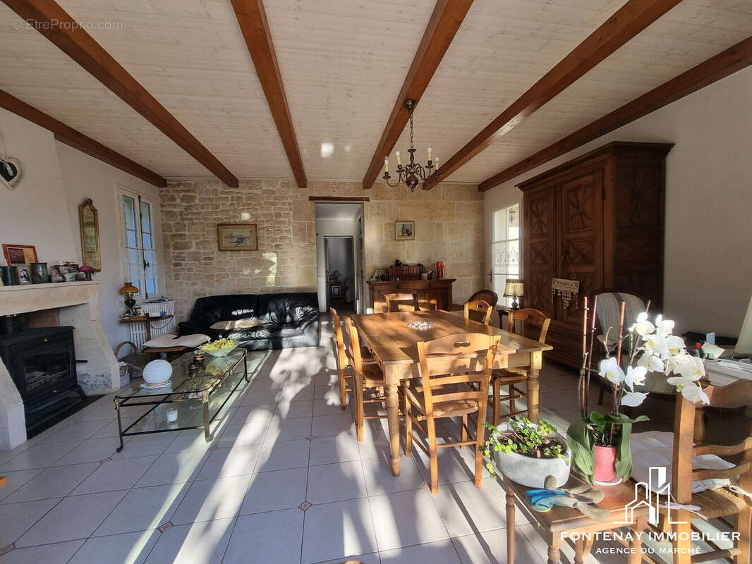 Maison à FONTENAY-LE-COMTE