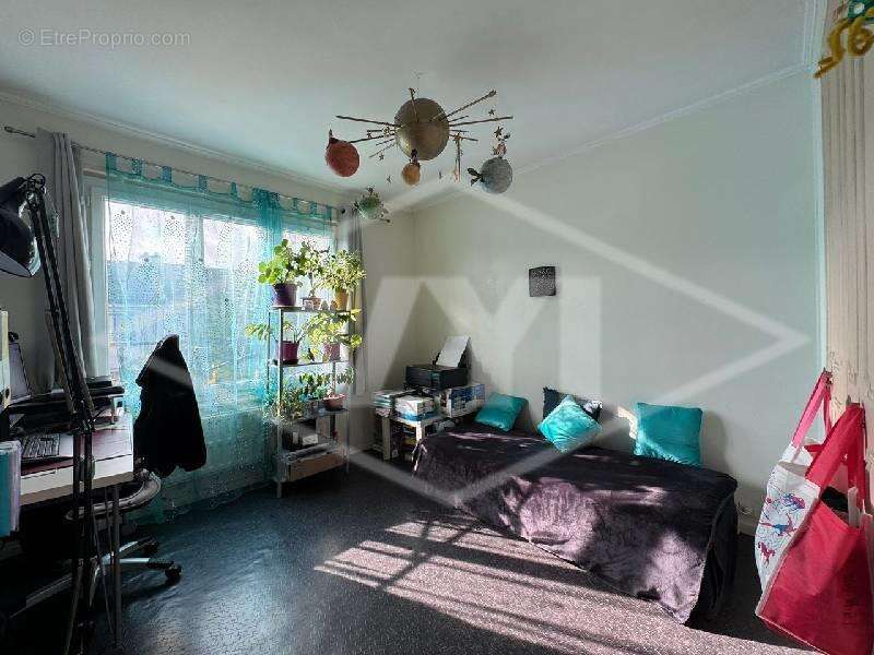 Maison à COMBS-LA-VILLE