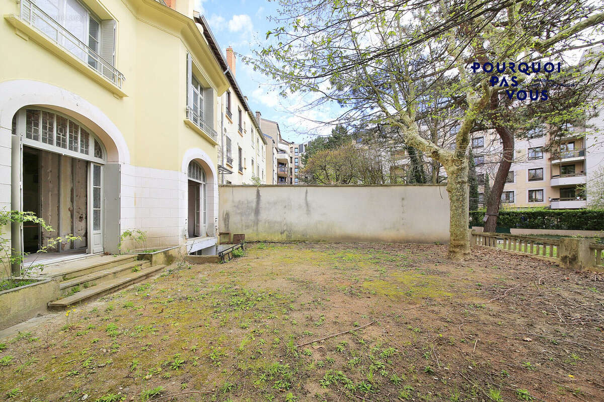 Appartement à LYON-4E