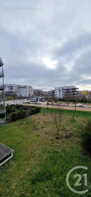Appartement à SATHONAY-CAMP