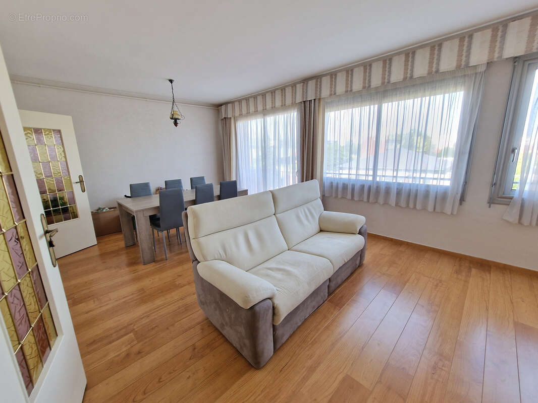 Amiens st pierre  - parc rené coty : appartement t4 en tres bon etat - photo 2