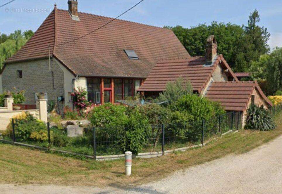 Maison à BLETTERANS