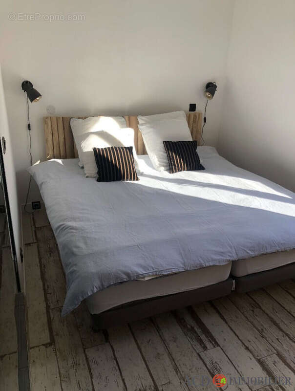 Appartement à MARSEILLE-6E