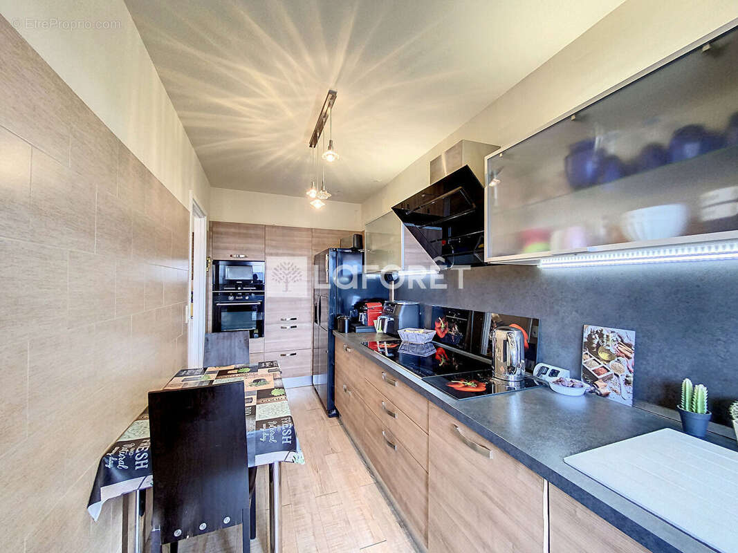 Penthouse  123 m² - 4 pièces - garage- vue mer - photo 16