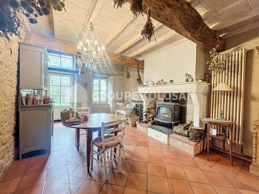 Maison à CUQ-TOULZA