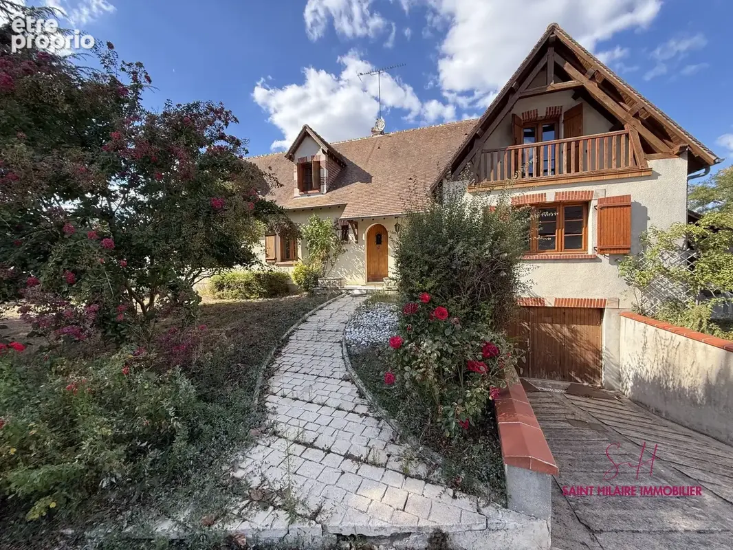 Photo Maison à Saint-Hilaire-Saint-Mesmin au prix de 399 000€