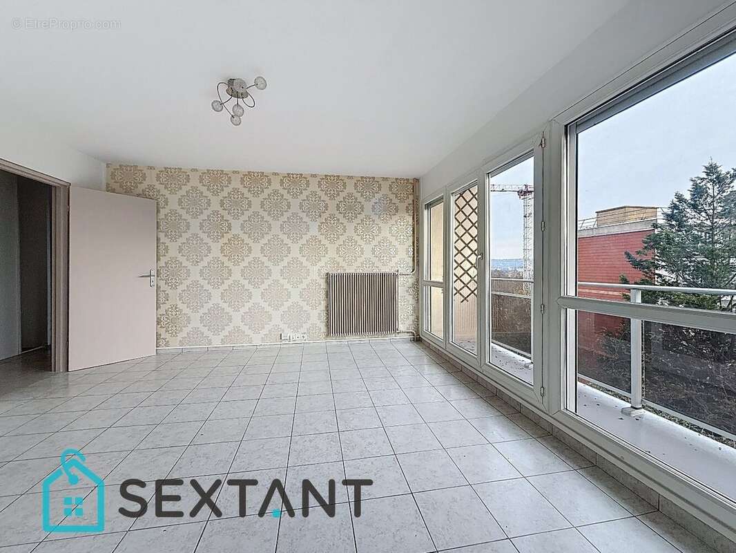 Appartement 81 m2 trois chambres. - photo 11