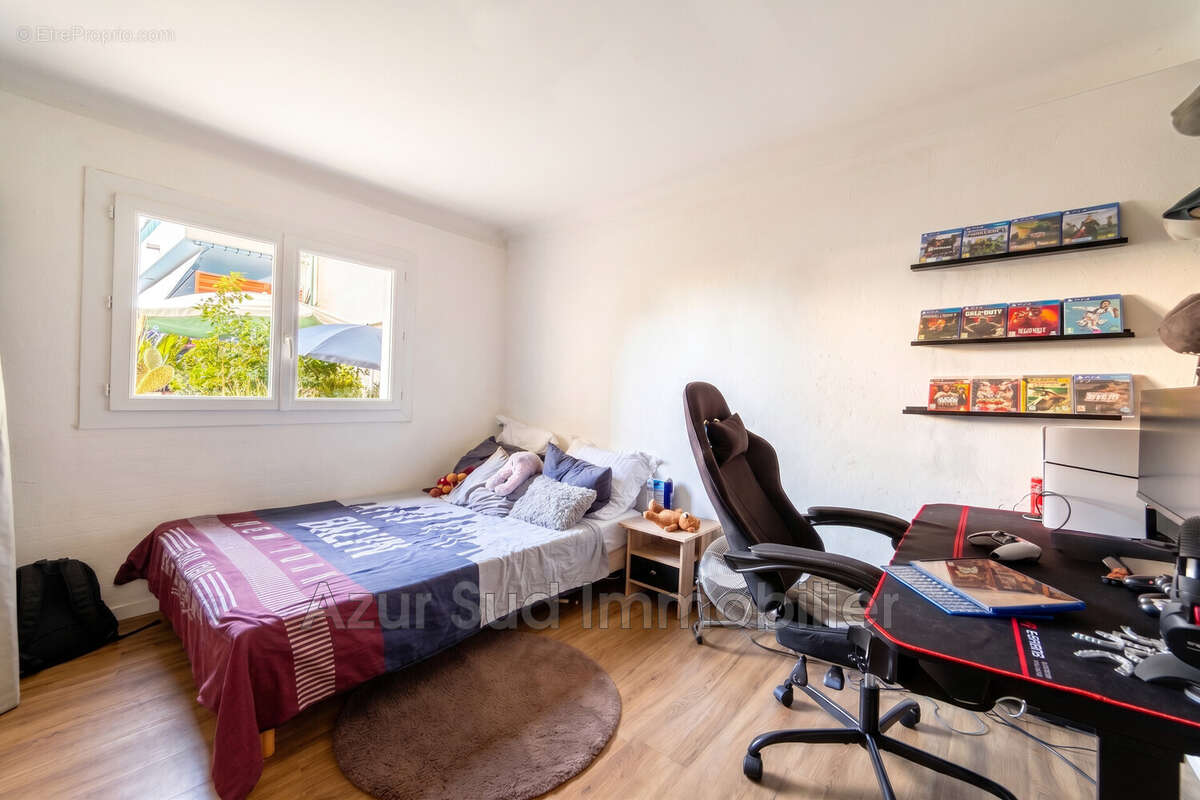 Appartement 62 m² à Antibes  - photo 6