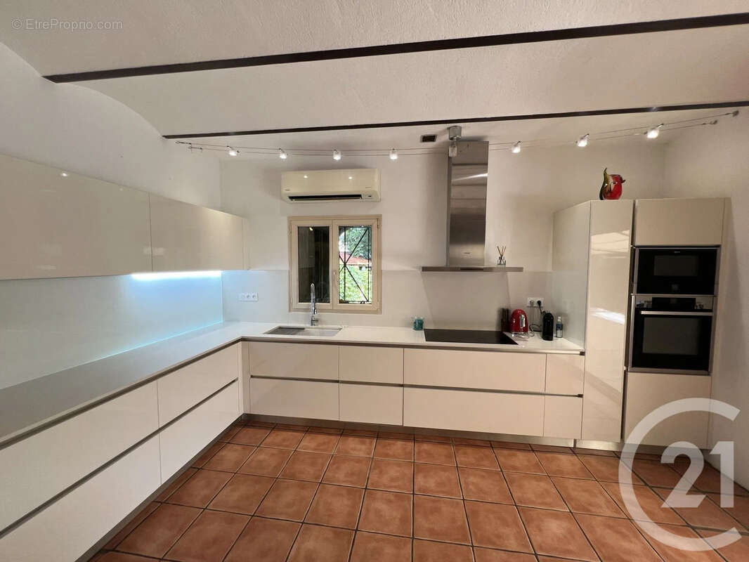 Maison 183 m² à Lucciana  - photo 14