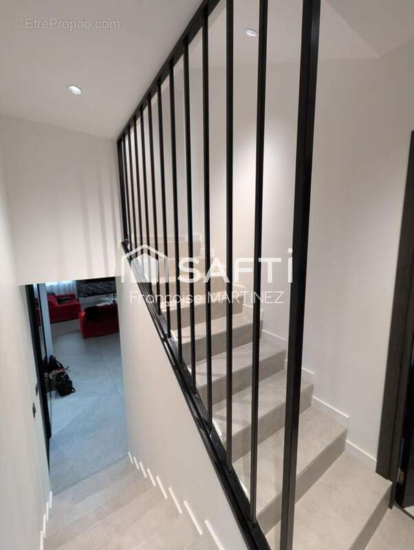 Photo 7 - Maison à JONS