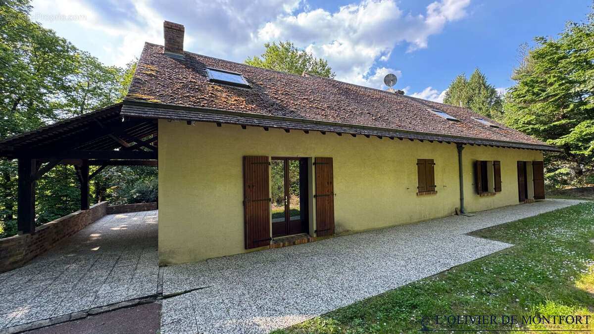 Maison à MONTFORT-L'AMAURY