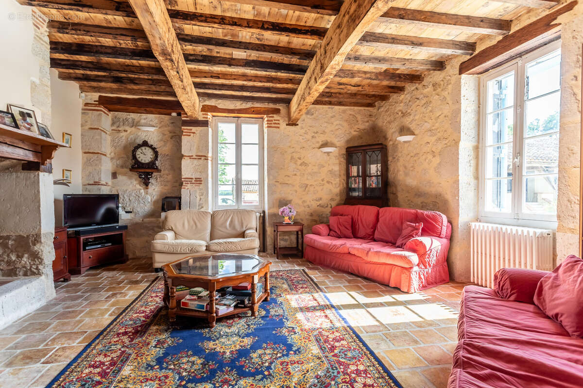 Maison à CLERMONT-SOUBIRAN