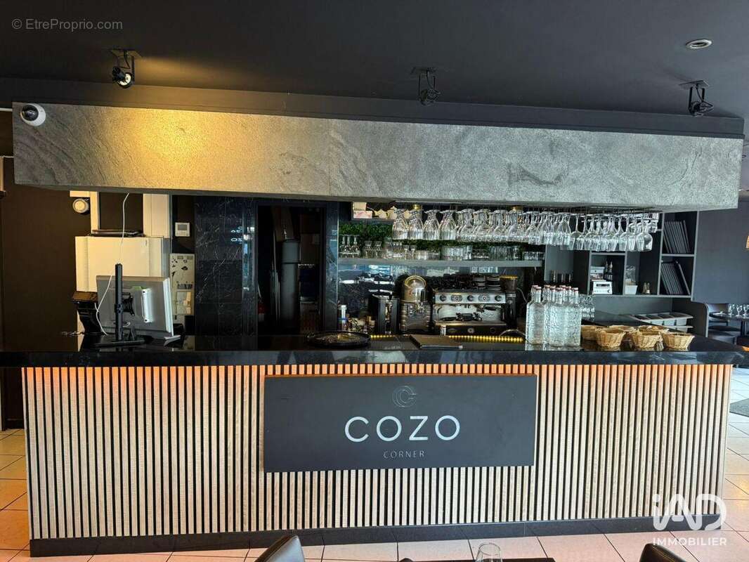 Photo 4 - Commerce à BOIS-COLOMBES