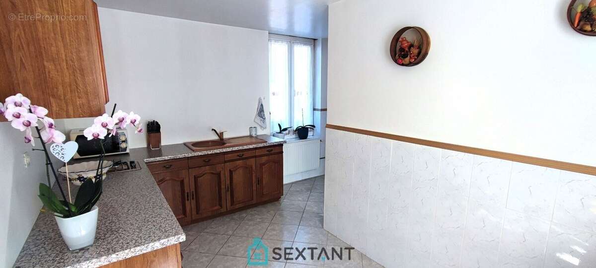 Maison à LE PETIT-QUEVILLY