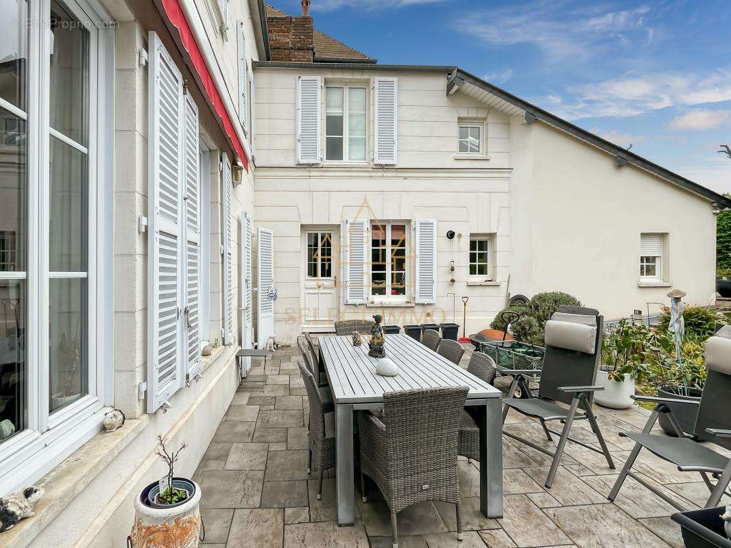 Maison à EVREUX
