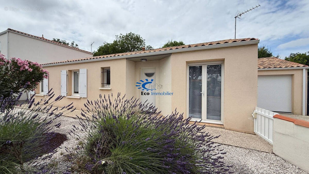 Maison à PERIGNY