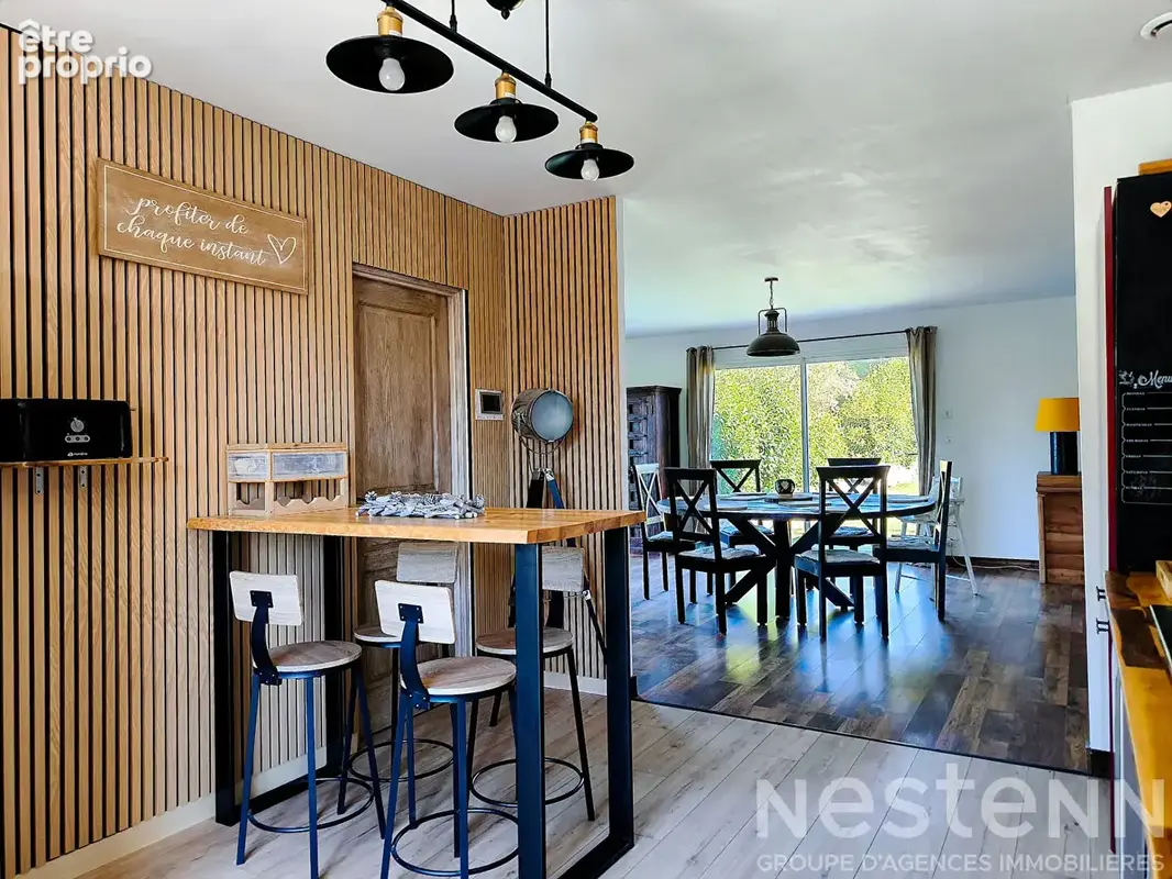 Villa de plain-pied de 158 m² avec studio, piscine et 1,5 hectare de terrain - photo 7