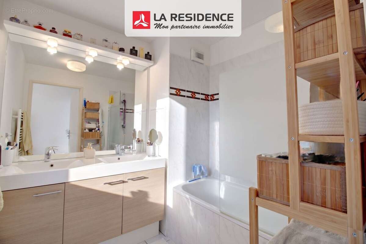 Appartement 71 m² à Chanteloup-Les-Vignes  - photo 6