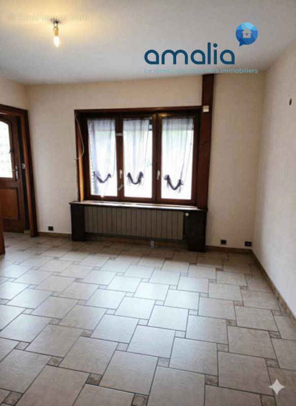 Maison à MONTIGNY-EN-GOHELLE