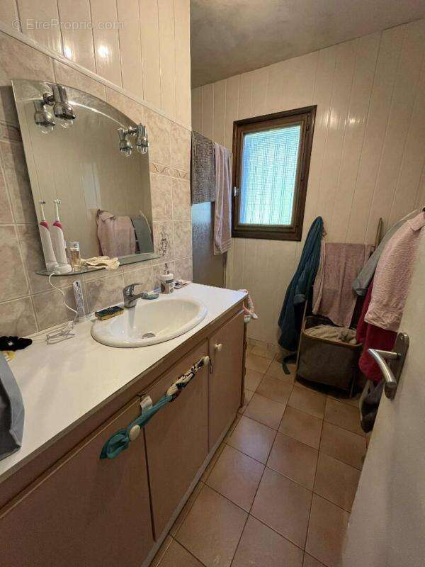 Maison à CHATEAU-L&#039;EVEQUE