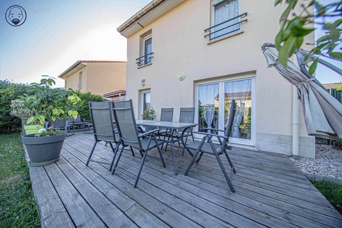 Maison à COMMERCY