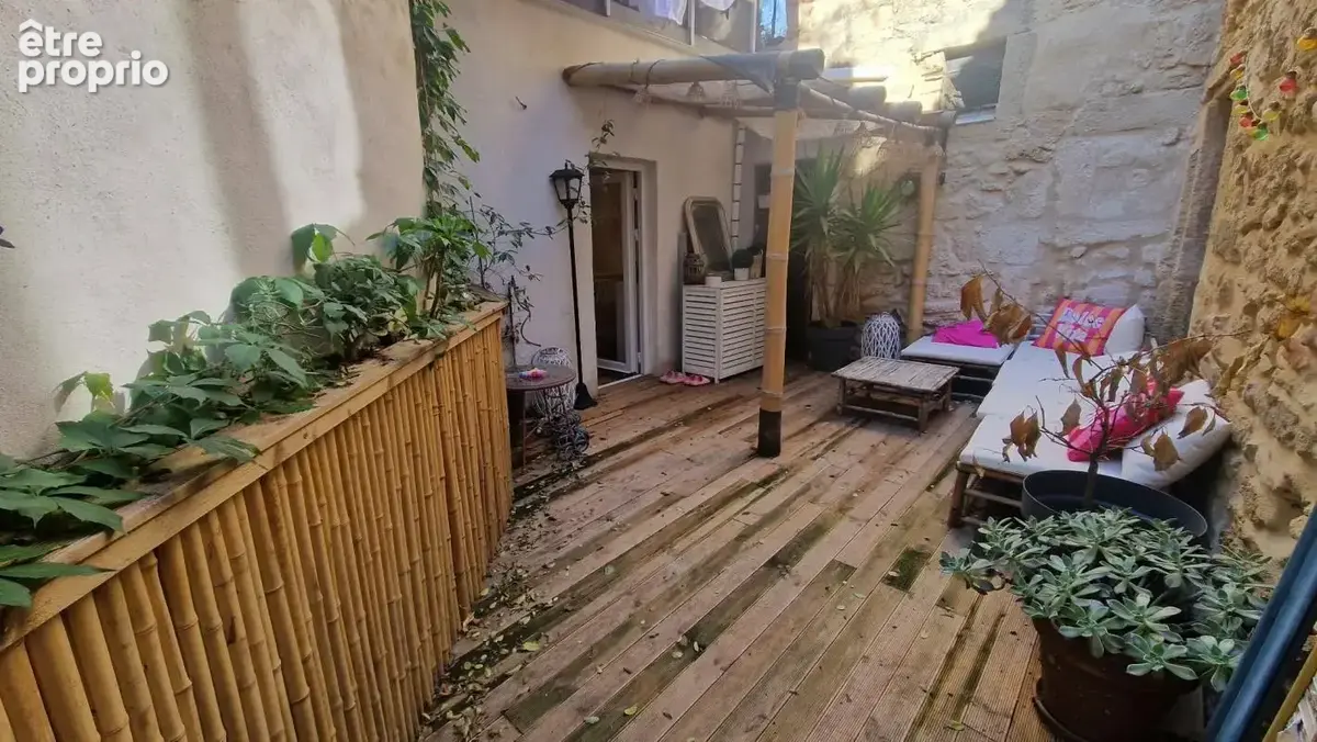 LOUPIAN – Maison de village rénovée avec patio et remise - photo 11