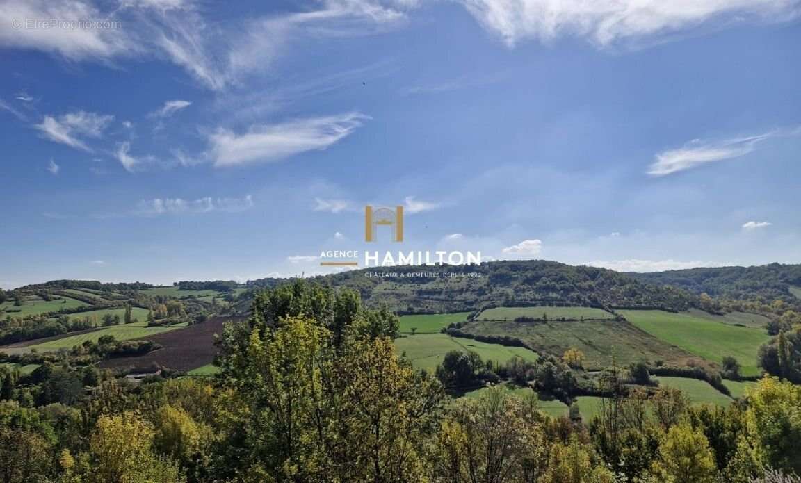 Belle maison en pierre a renover - vue dominante sur la vallee cordaise - photo 12
