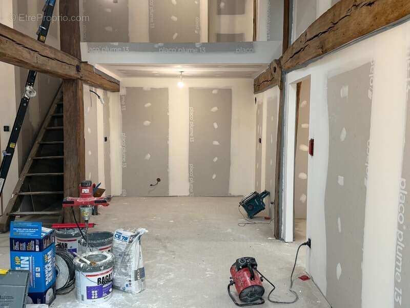 Appartement à PARAY-LE-MONIAL