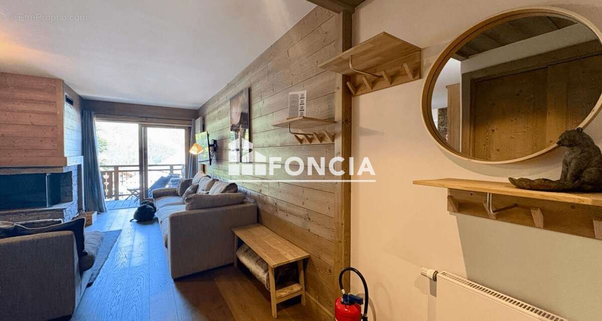 Appartement à LES ALLUES