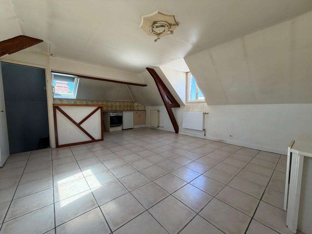 Immeuble de rapport 200m² - Centre-ville v - photo 4