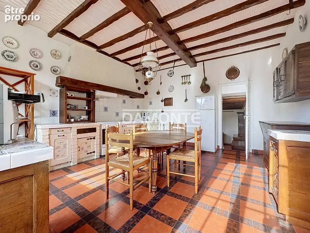 Maison de caractère à rénover avec dépendances   Secteur Aix-en-Othe - photo 1
