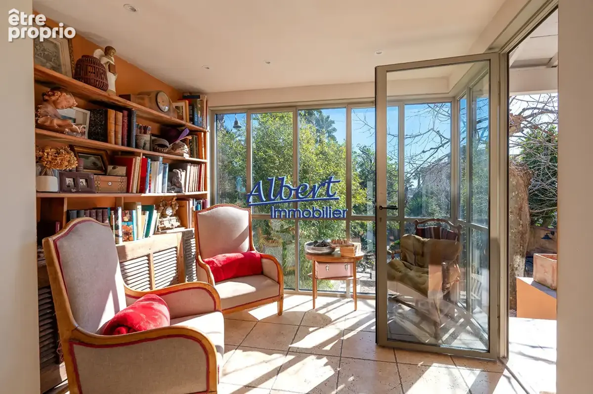 Villa Sanary Sur Mer 8 pièce(s) 131.10 m2 - photo 5