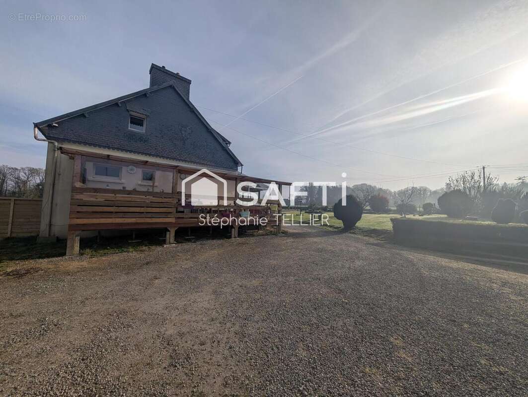 Photo 3 - Maison à PLOUNEVEZ-MOEDEC
