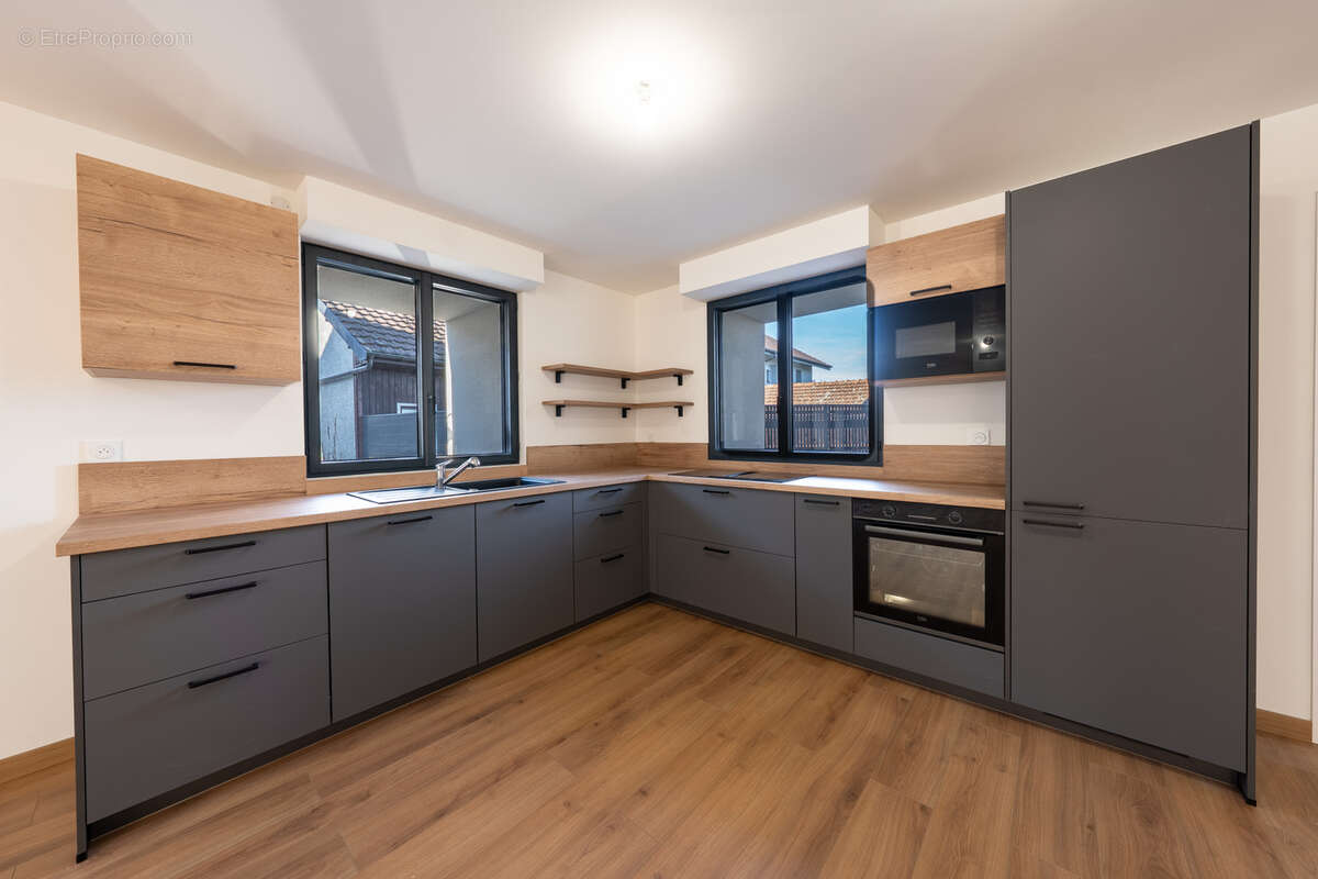 Appartement à EVIAN-LES-BAINS