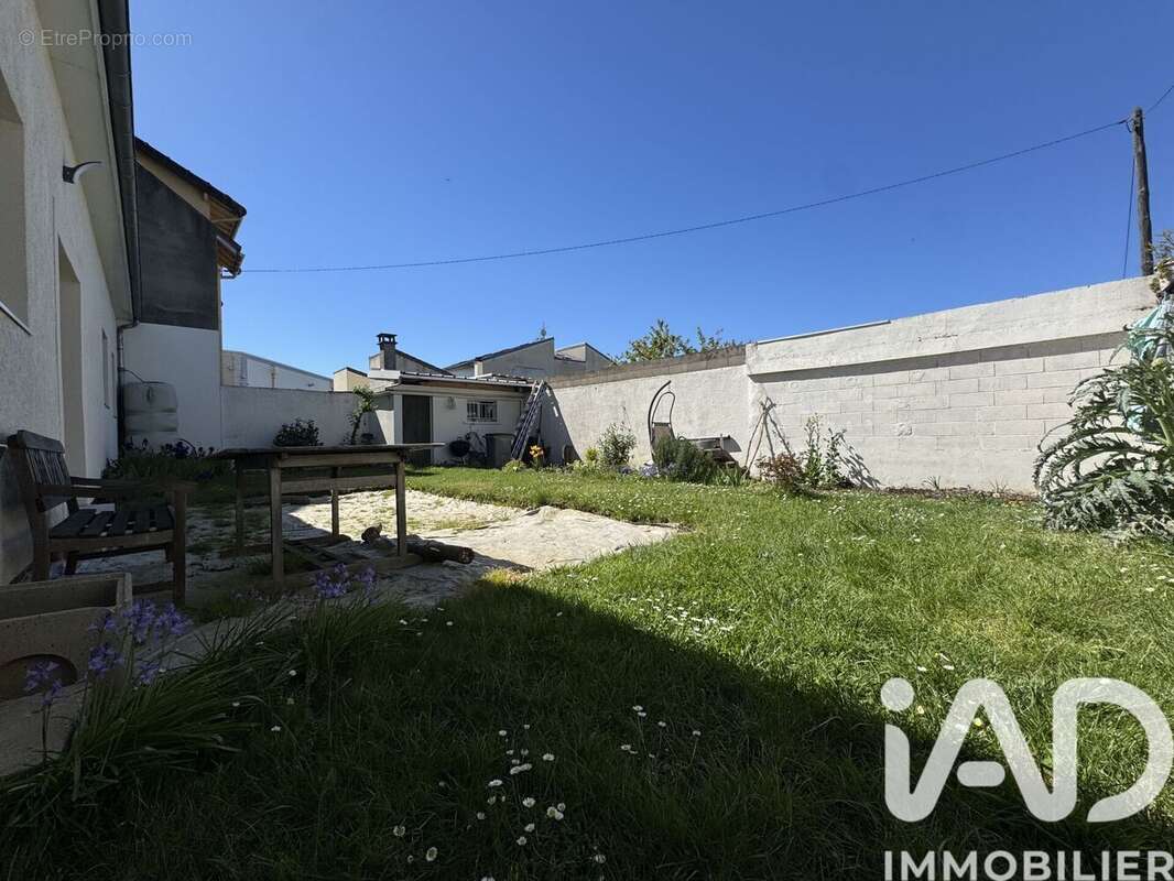 Photo 6 - Maison à MASSY