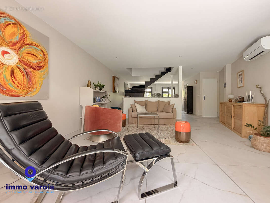 Collobrieres - maison-de-village avec studio, terrasses et jardin - photo 3