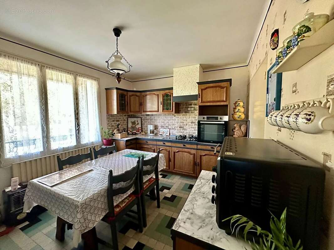 Maison à CHEMERE