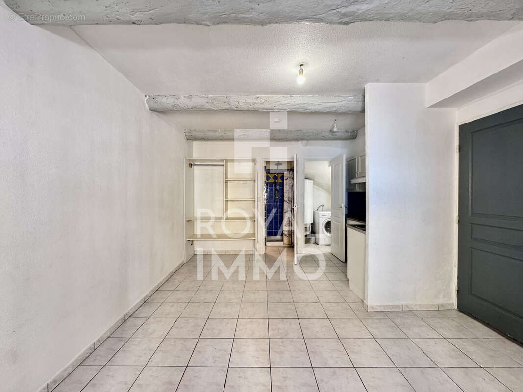 Appartement à LA VALETTE-DU-VAR
