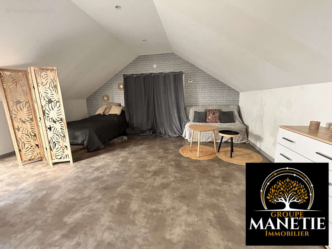 Maison à IZEL-LES-EQUERCHIN