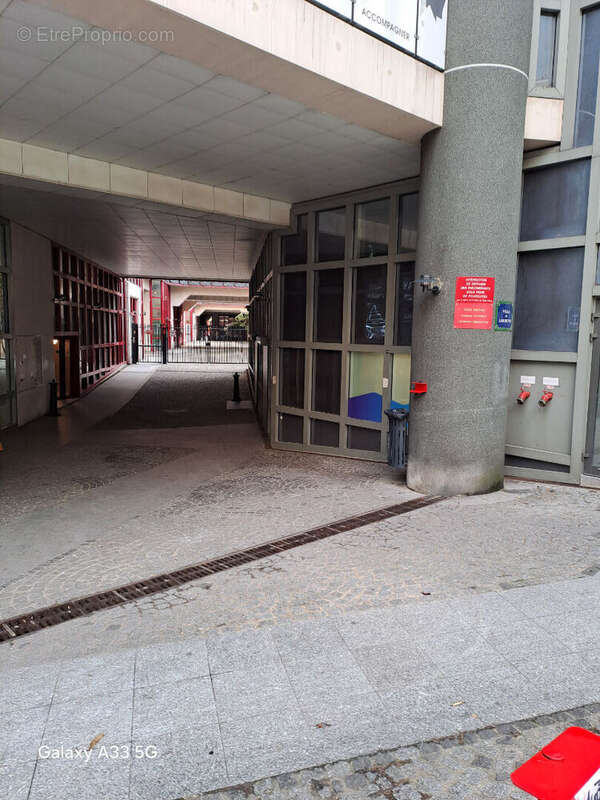 Parking / box Paris 12 m2 - photo 5