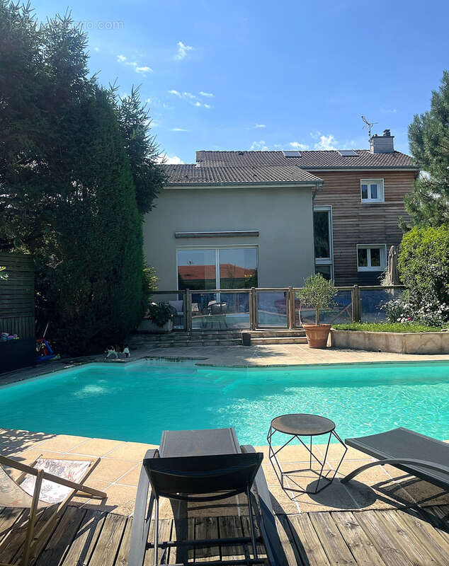 Maison à SAINT-ETIENNE