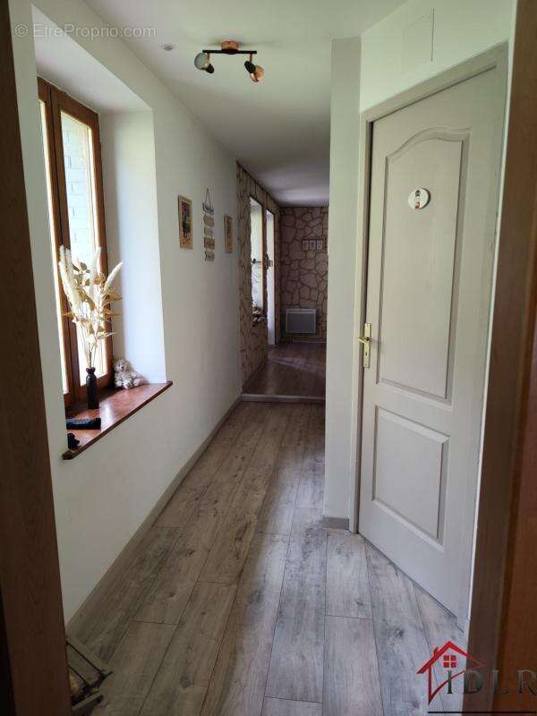 Maison à LA LONGINE