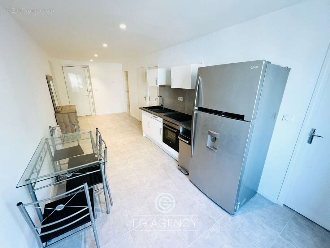 Appartement à MARSEILLE-3E