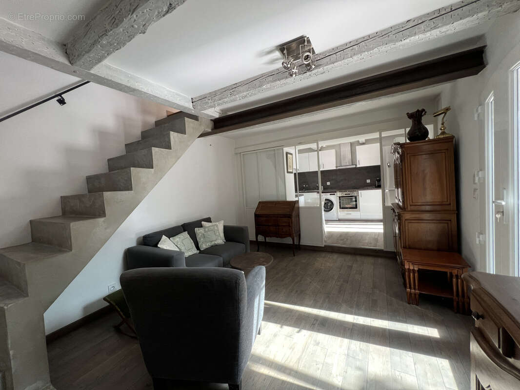Maison à MARSEILLE-9E